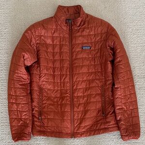 Patagonia Men's nano puffer jacket men’s M